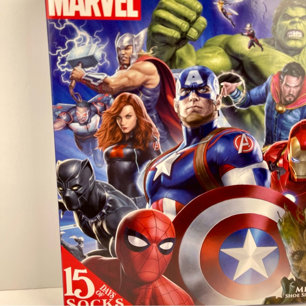 Marvel 15 Days of Socks Advent Calendar 15pk Men’s Shoe Size 6-12 Hulk Iron Man - Picture 2 of 11